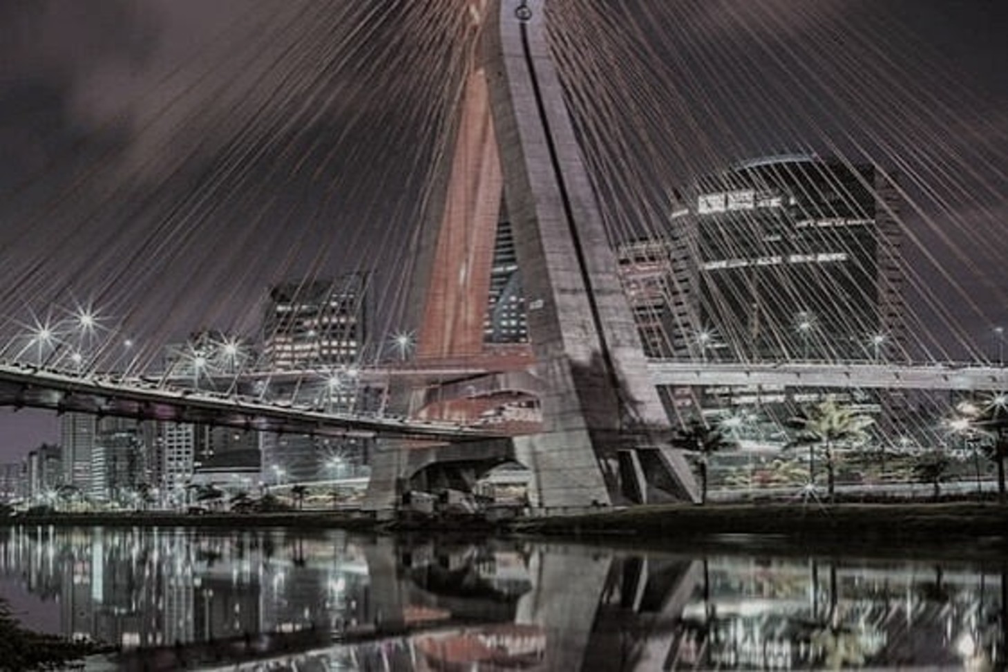São Paulo's cable-stayed bridge at night